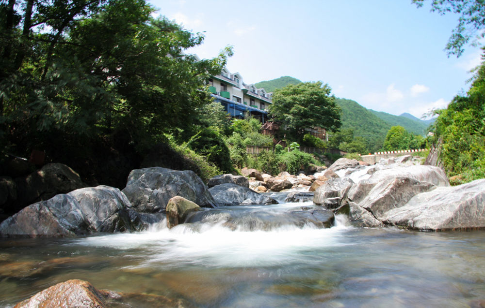 Camp Jirisan Parkview Hotel Gurye Buitenkant foto